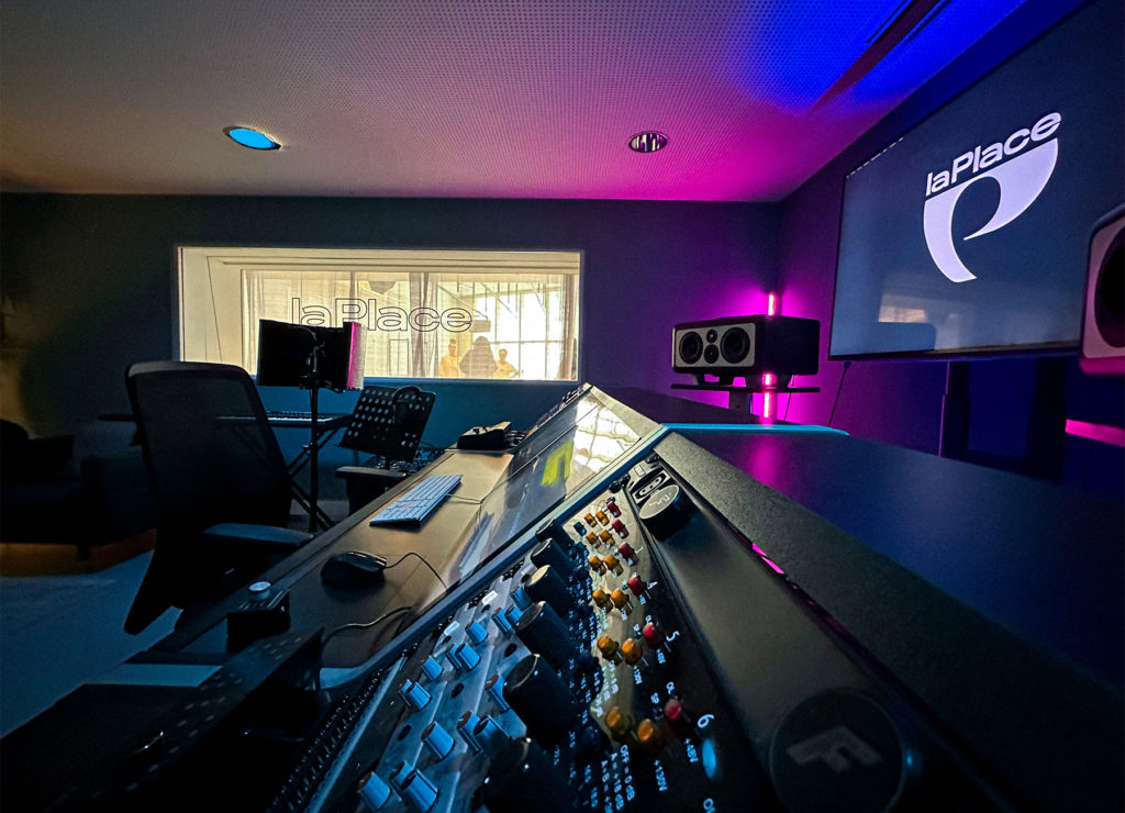 studio - control room 2025
